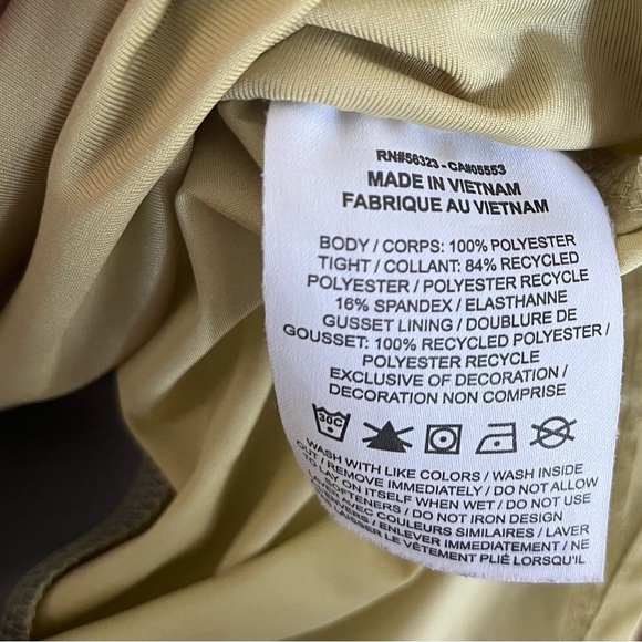 Nike Women`s Tempo Luxe 2-in-1 Olive Running Shorts Medium - Picture 3 of 5